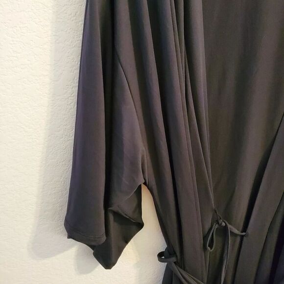 Joyspun Women's Black Soft Knit Robe With Pockets, Size (2X-3X) - Picture 2 of 10